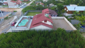 Casa na praia piscina